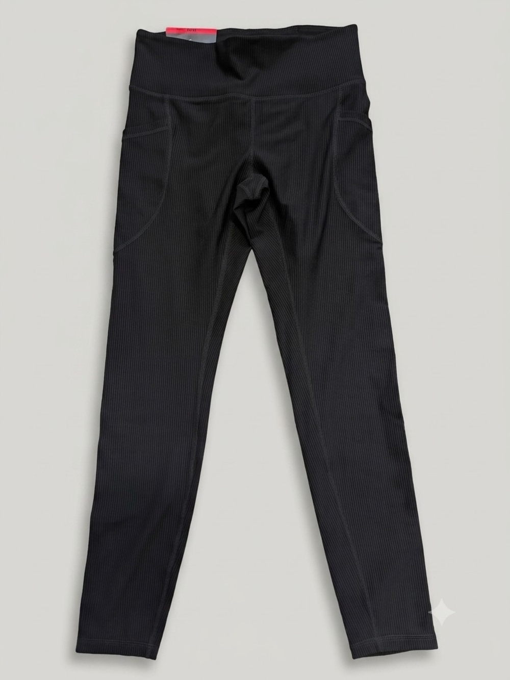 GapFit Women's Ribbed Leggings with Side Pockets – Size M